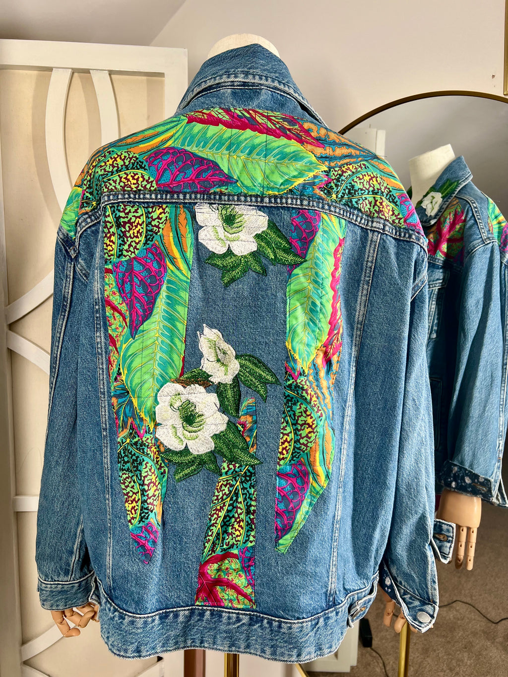 Tropical Print with Appliqué Embroidery Denim Jacket